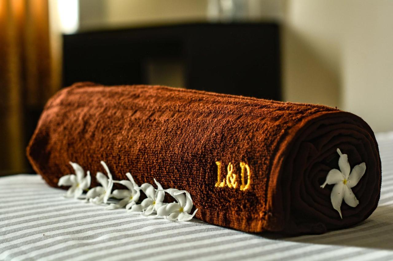L&D Stay Inn Hikkaduwa Buitenkant foto