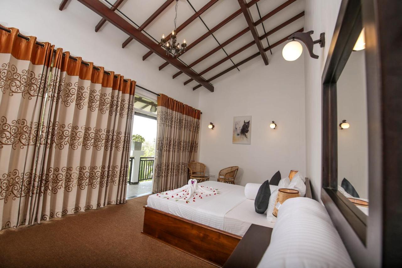 L&D Stay Inn Hikkaduwa Buitenkant foto