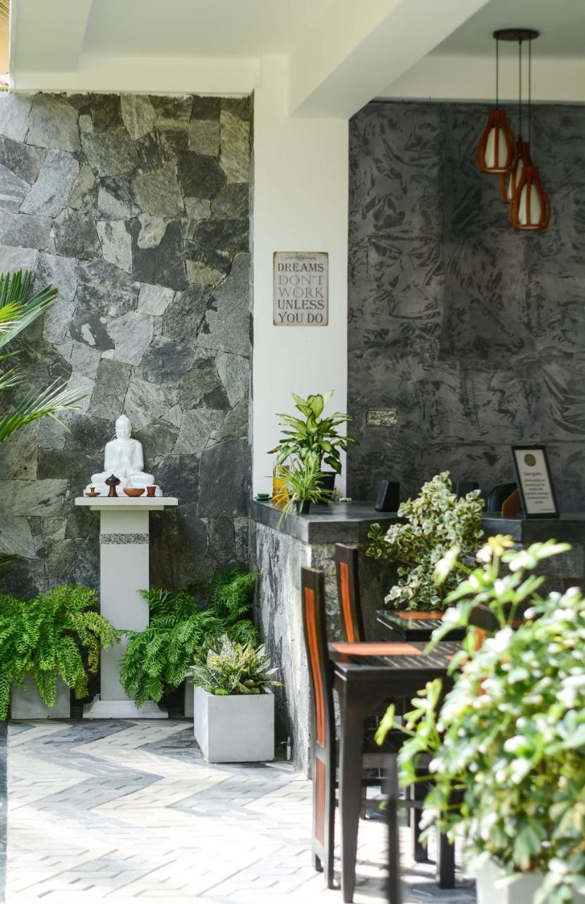 L&D Stay Inn Hikkaduwa Buitenkant foto