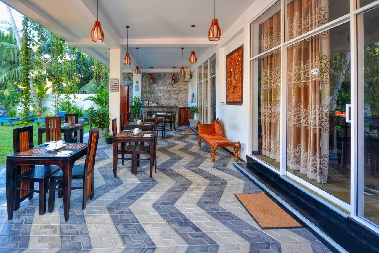 L&D Stay Inn Hikkaduwa Buitenkant foto